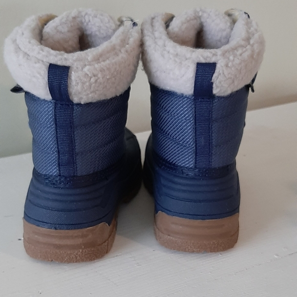 Snow boots - Picture 3 of 6